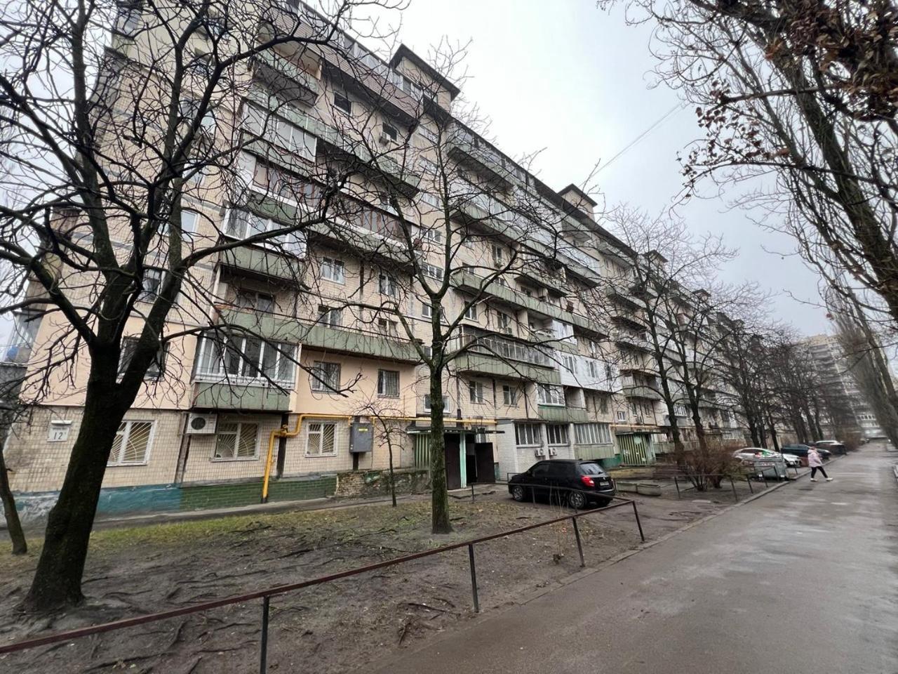 Квартира Эконом-Класса Возле Метро Левобережная Kiev Buitenkant foto