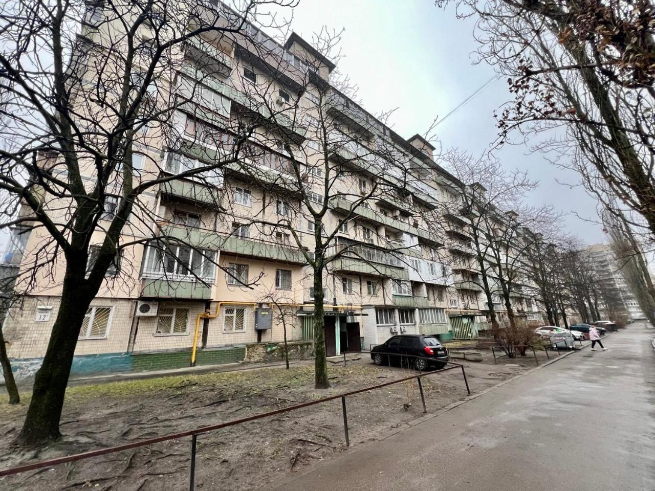 Квартира Эконом-Класса Возле Метро Левобережная Kiev Buitenkant foto